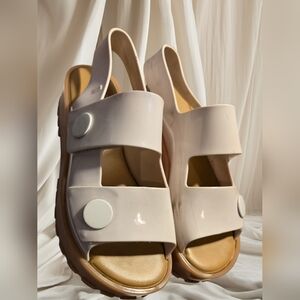 MELISSA Strap Sandal Chunky Open Toe Slingback White  Tan Women's US 8 Euro 39